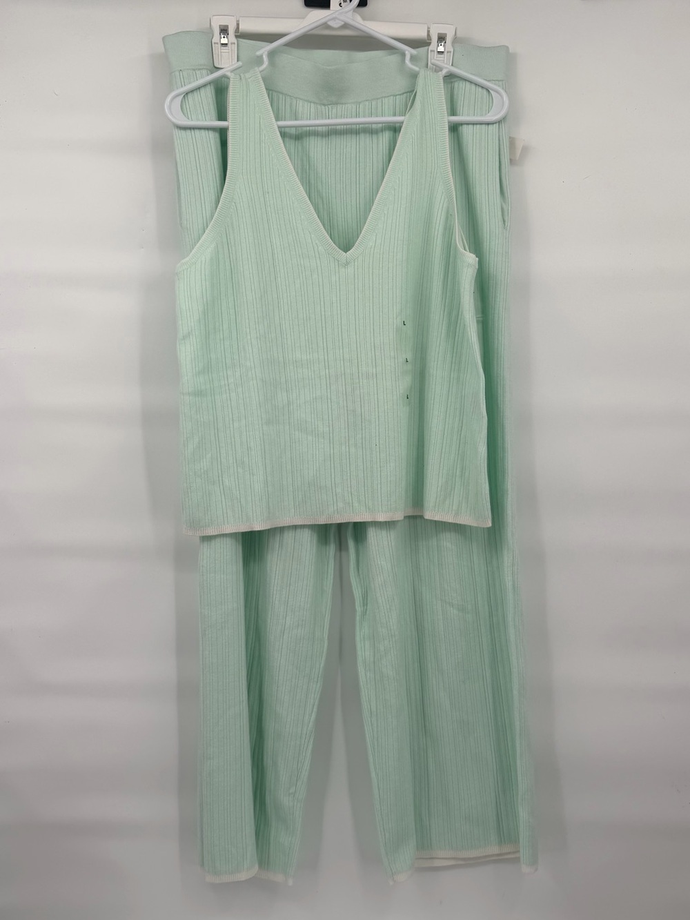 State of day nwt green soft tank pant lounge pajama set
